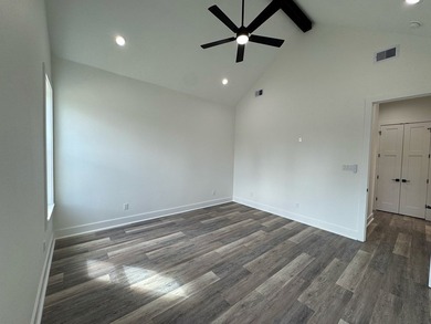 Exquisite modern new construction offering 1,755 sq ft of - photo 23