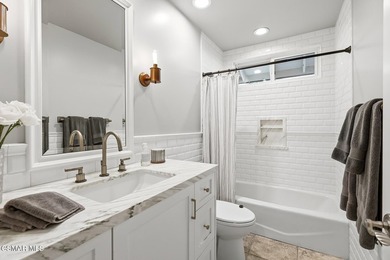 Epic MAIN CHANNEL location with panoramic views in the ultra - photo 27