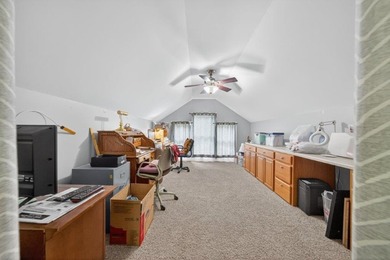 Beautiful big house on a beautiful large lot in a great area on - photo 33