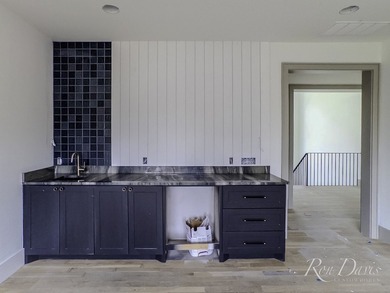 Ron Davis Custom Homes presents this stunning two-story Luxury - photo 33