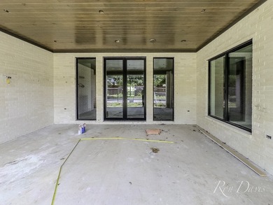 Ron Davis Custom Homes presents this stunning two-story Luxury - photo 35