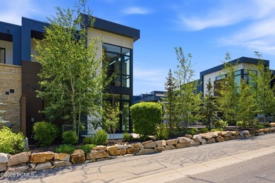 Rarely available and impeccably maintained, this nearly new - photo 35