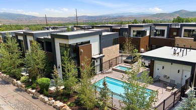 Rarely available and impeccably maintained, this nearly new - photo 40