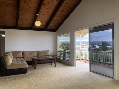 Welcome home to a 3 bedroom, 3 bathroom house with sweeping - photo 3