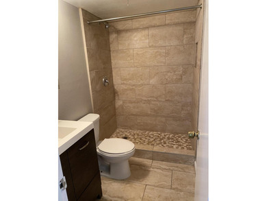 WOW! Upgraded 2/2 Waterfront Condo with FABULOUS VIEWS of - photo 3