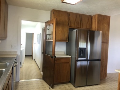 Welcome home to a 3 bedroom, 3 bathroom house with sweeping - photo 8