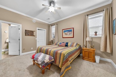 Beautiful big house on a beautiful large lot in a great area on - photo 49