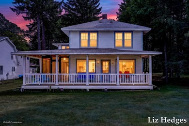 Enchanting seasonal cottage with 188.5 ft. of private White Lake - photo 7