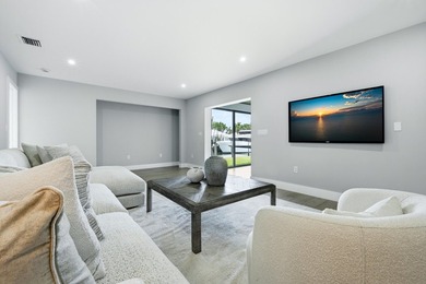 Welcome to this exceptional single-story residence in Palm Beach - photo 17