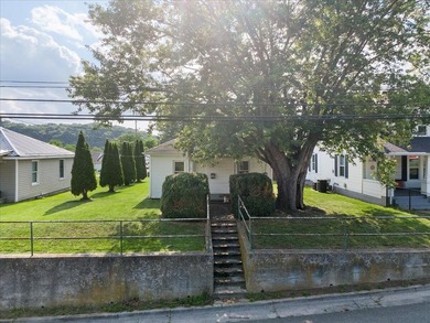 2209 W Main St - photo 3