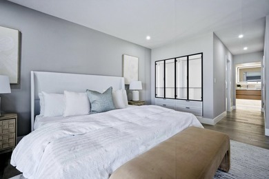 Welcome to this exceptional single-story residence in Palm Beach - photo 26