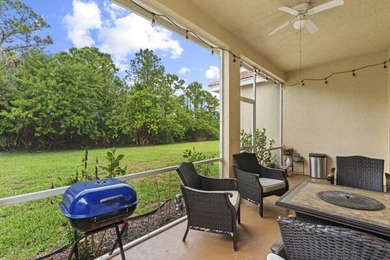 Welcome to Lake Charles in St. Lucie West! This well maintained - photo 32