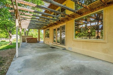 WELCOME TO 2027 CHARIS COURT IN THE HIGHLY DESIRABLE - photo 35