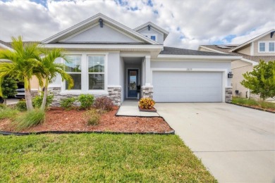 (private lake, pond, creek) Home For Sale in Bradenton Florida