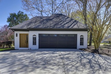 Priced $250,000 below appraised value!!!!! Fully Renovated - photo 3