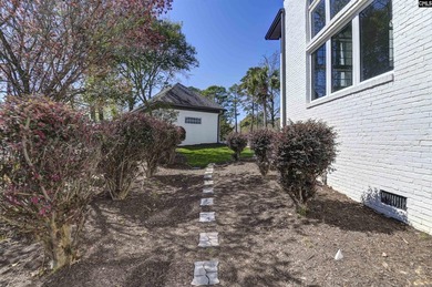 Priced $250,000 below appraised value!!!!! Fully Renovated - photo 4