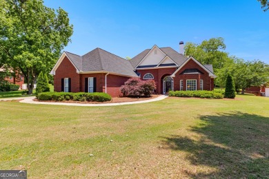 Lake Home For Sale in Sharpsburg, Georgia