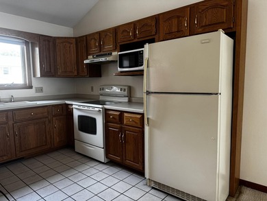 Spacious, open concept 2bed/2bath ranch style condo on the SE - photo 6