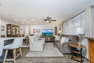 Welcome to 43 Hickory Avenue! This fully renovated 1-family - photo 11