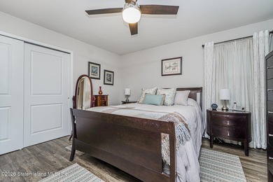 Welcome to 43 Hickory Avenue! This fully renovated 1-family - photo 14