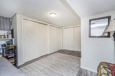 Welcome to 43 Hickory Avenue! This fully renovated 1-family - photo 26