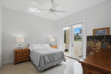 Welcome to one of the most extraordinary waterfront estates in - photo 28