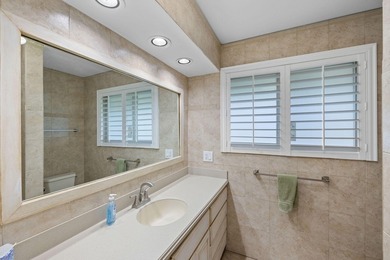 Experience effortless coastal luxury in this one-of-a-kind - photo 40