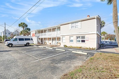 Welcome to this charming efficiency unit in the desirable Ocean - photo 2