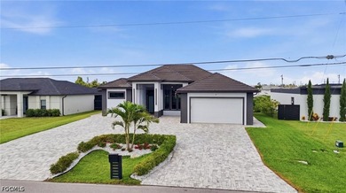 Experience modern waterfront living in this beautifully designed - photo 4