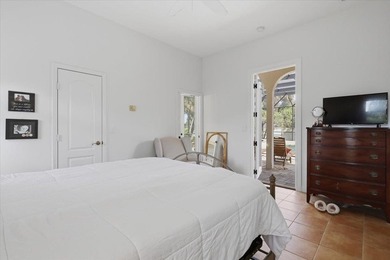 Welcome to one of the most extraordinary waterfront estates in - photo 47