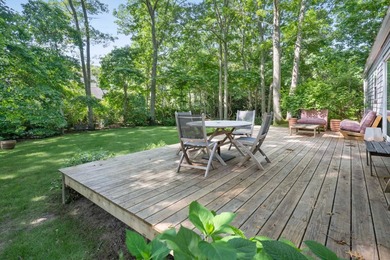 Located perfectly between East Hampton Village, Amagansett - photo 12