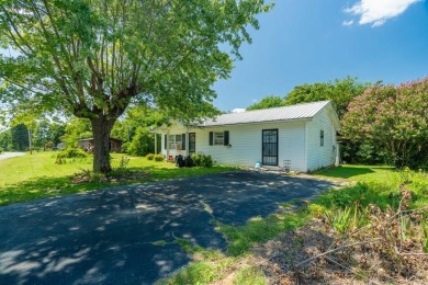 Lake Home For Sale in Sparta, Tennessee