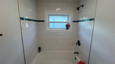 Looking for a classic home with new features? Located in cozy - photo 27