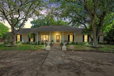 Lake Waco Home For Sale in Waco Texas