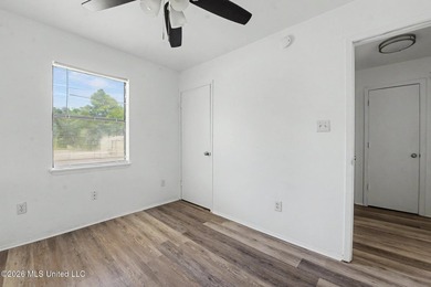 Duplex on 3+ Acres | Multifamily Zoned | No HOA | Near Seabee - photo 10
