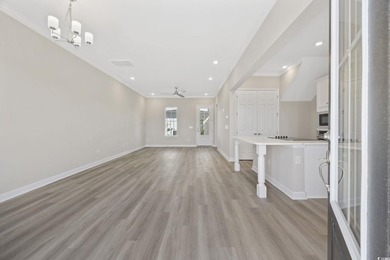 Market Common is a distinctive Live/Work community. Nestled - photo 2