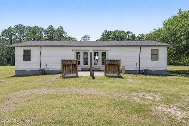 Duplex on 3+ Acres | Multifamily Zoned | No HOA | Near Seabee - photo 12