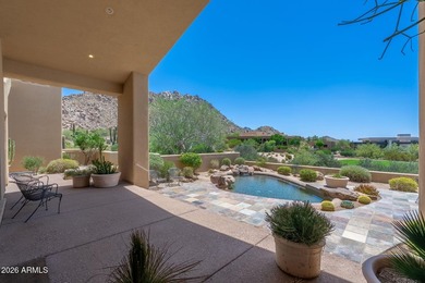Offered for the first time ever, this contemporary residence - photo 4
