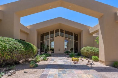 Offered for the first time ever, this contemporary residence - photo 5