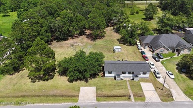 Duplex on 3+ Acres | Multifamily Zoned | No HOA | Near Seabee - photo 14