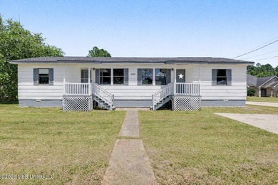 Duplex on 3+ Acres | Multifamily Zoned | No HOA | Near Seabee - photo 16