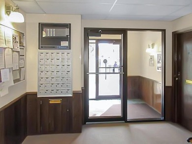 Beautifully updated 2-bedroom, 2-bath condo offering 1,170 - photo 22
