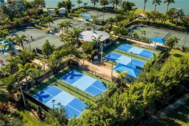 WELCOME TO THE AMENITY RICH COMMUNITY OF NAPLES RESERVE! THIS - photo 28