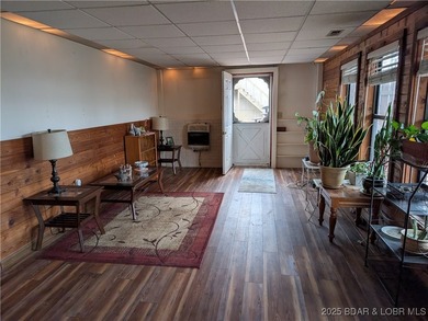What a lovely family home with large rooms so close to the Lake - photo 41