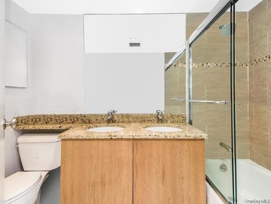 Welcome to a beautiful and amazingly maintained 2 Beds/ 2 Bath - photo 6