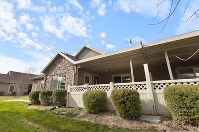 Single-level living done right. Welcome to the Bristol Court