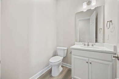 Market Common is a distinctive Live/Work community. Nestled - photo 10