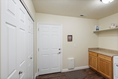 Single-level living done right. Welcome to the Bristol Court