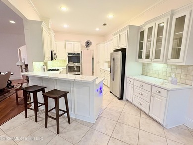 This pretty one-story home has an excellent floorplan and superb - photo 15