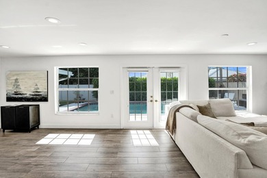True 4 bedroom, 3 bath pool home in Coral Ridge Country Club - photo 21